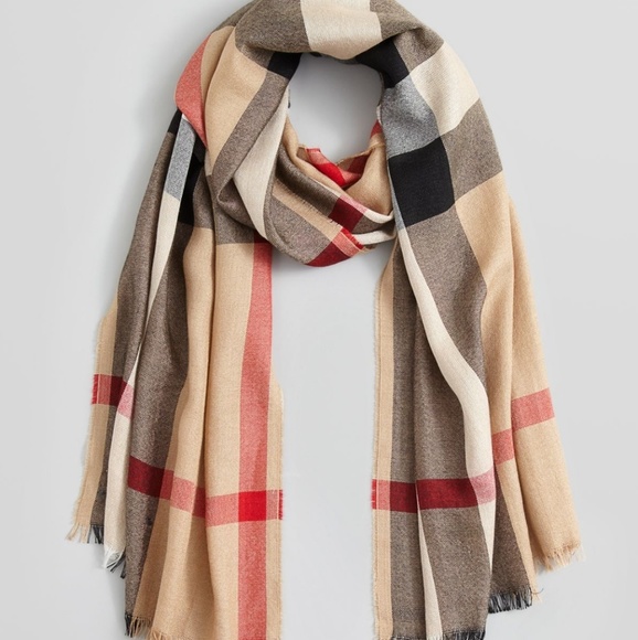burberry half mega check scarf